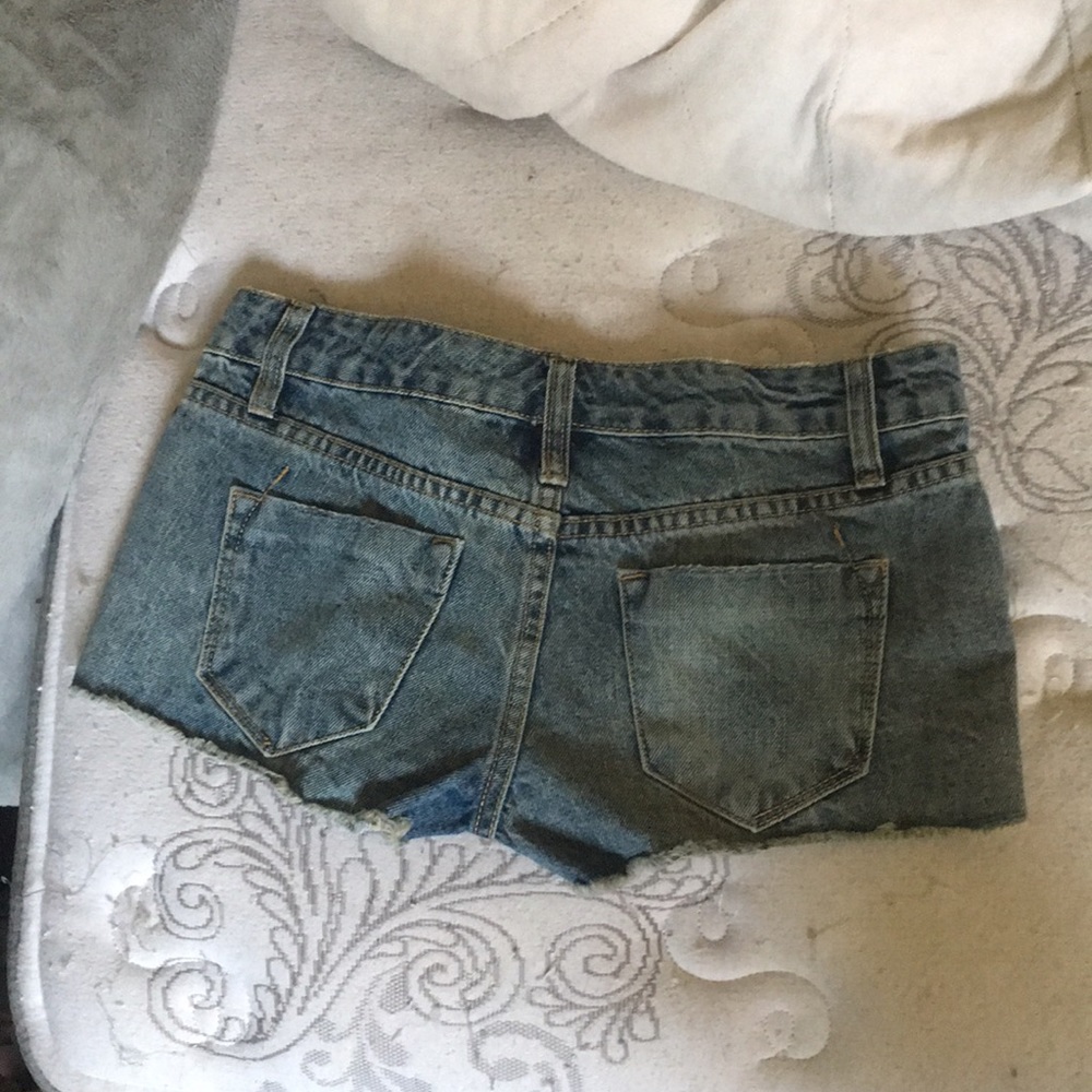 NWT denim short shorts low rise medium wash